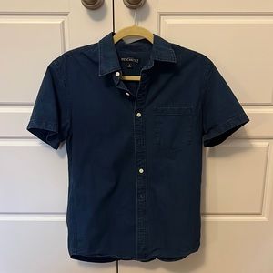Short sleeve denim button down shirt